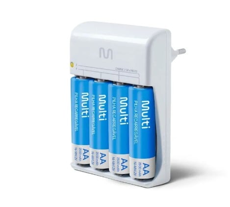 CARREGADOR RM02 BIVOLT COM 4 PILHAS AA DE 2500 MAH CB054 - Imagem 2
